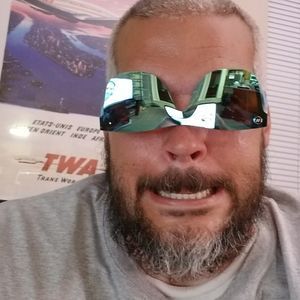 Meet your Posher, Dan